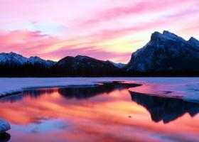 Frozen Vermillion Lakes, Banff National Park